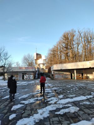 monument 30 minutes drive from Barabrith's  at Barabrith in Donji Budacki