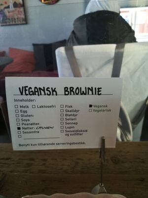  at Huset Kafé in Leknes