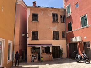 Seems a little hidden, but in fact isn’t very much at Wok.about  in Rovinj