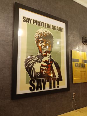 Tous les vegans qui ont vu Pulp Fiction comprendront 😇 at La Bouche'rit in Grenoble