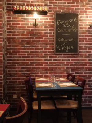 Welcome! at La Bouche'rit in Grenoble