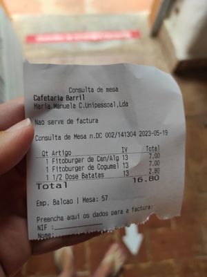 Bill at Barril Beach Cafe in Faro