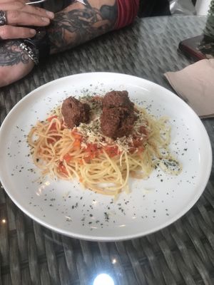 Espagueti con albóndigas  #Veganuary at Yoyu in Tlalnepantla