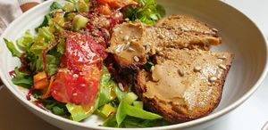 Tartine with vegan terrine at Le VG D'Arles - La Cantine Végétale in Arles