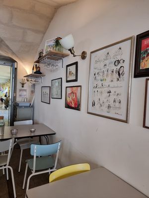 Interior 1 at Le VG D'Arles - La Cantine Végétale in Arles