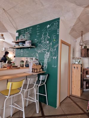 Interior 2 at Le VG D'Arles - La Cantine Végétale in Arles