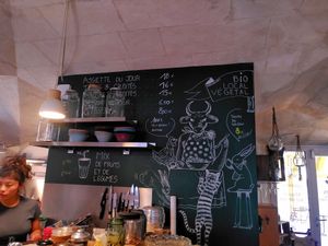  at Le VG D'Arles - La Cantine Végétale in Arles