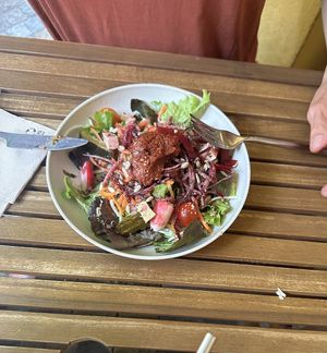 Salad  at Le VG D'Arles - La Cantine Végétale in Arles