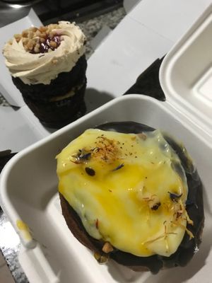 Maracuya kronut :) at Chök in Barcelona