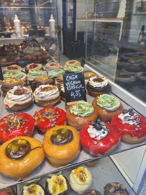 Vegan options for the day!  at Chök in Barcelona