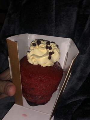 strawberry muffin  at Chök in Barcelona