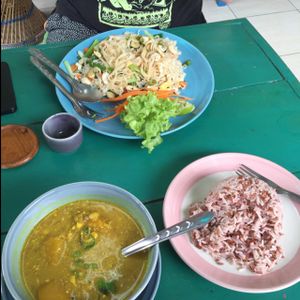 Pad Thai & Savory Pumkin Ginger Curry.....INSANE! at Free Bird Cafe in Chiang Mai