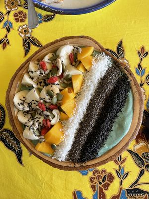 Spirulina Bowl at Free Bird Cafe in Chiang Mai