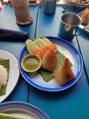 Samosas (we ate one before taking the pic!) at Free Bird Cafe in Chiang Mai