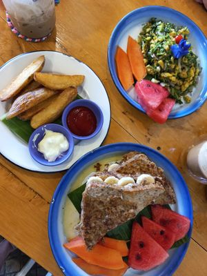 Breakfast #Veganuary at Free Bird Cafe in Chiang Mai