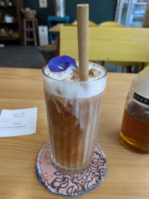 Iced Thai Almond Mylk Tea at Free Bird Cafe in Chiang Mai