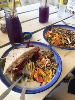 Burmese tea leaf salad 🥰 at Free Bird Cafe in Chiang Mai