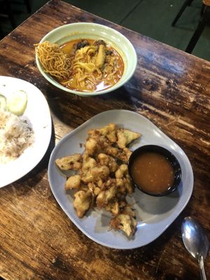 fried cauliflower  at CMU Vegan - Kinphak Cafe in Chiang Mai