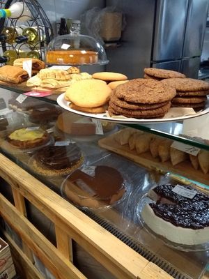 Lots of sweet treats at Veganitessen in Sevilla