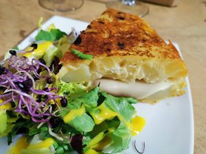 Stuffed tortilla at Veganitessen in Sevilla