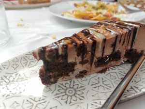 💗💗 Riquísima con cacahuete! at Veganitessen in Sevilla