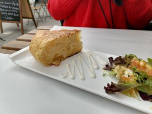 Muy lograda! at Veganitessen in Sevilla