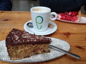  at Veganitessen in Sevilla