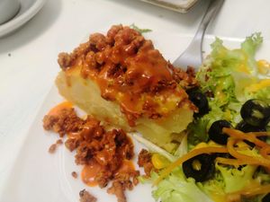 Tortilla picante (con "chorizo") at Veganitessen in Sevilla
