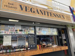 🌱  at Veganitessen in Sevilla