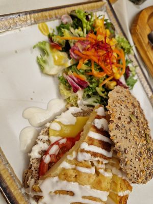  at Veganitessen in Sevilla