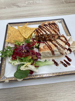 Teriyaki Wrap at Veganitessen in Sevilla