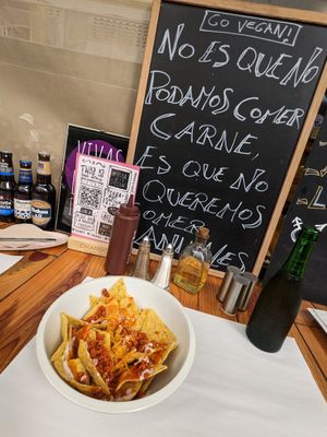  at Veganitessen in Sevilla