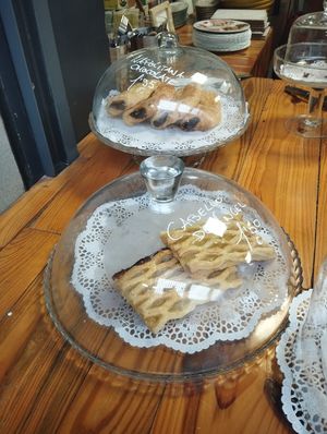 Sweet options at Veganitessen in Sevilla