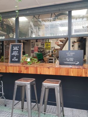  at Veganitessen in Sevilla