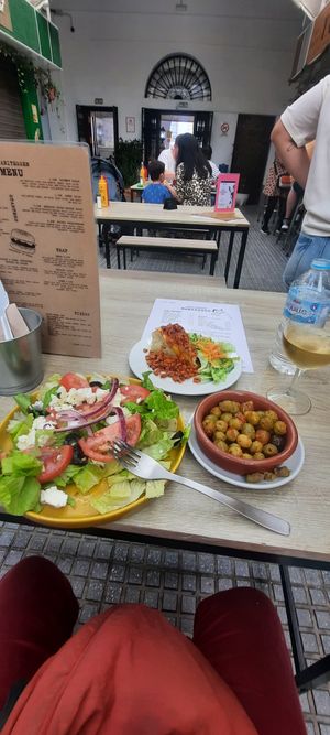 at Veganitessen in Sevilla
