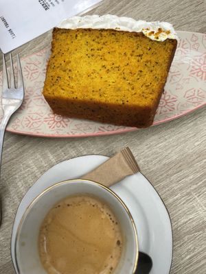   at Veganitessen in Sevilla