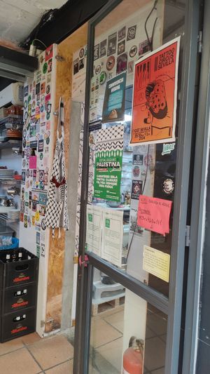  at Veganitessen in Sevilla