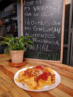 nachos at Veganitessen in Sevilla