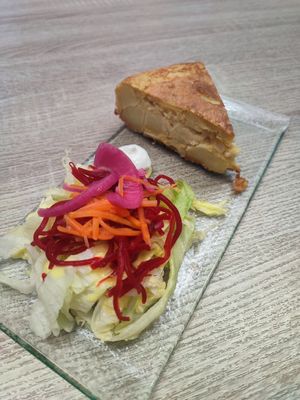  at Veganitessen in Sevilla