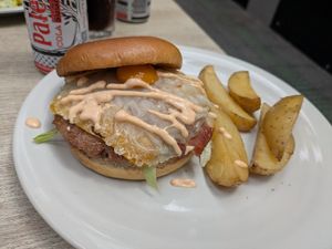 Egg burger at Veganitessen in Sevilla