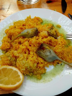 artichokes risotto at Veganitessen in Sevilla