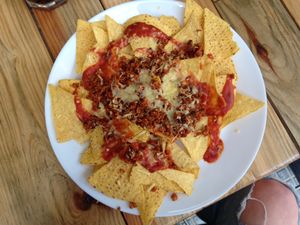 Vegan nachos at Veganitessen in Sevilla