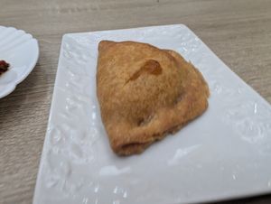 Empanada at Veganitessen in Sevilla