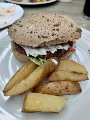  at Veganitessen in Sevilla