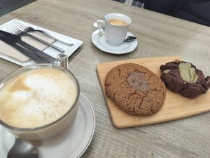  at Veganitessen in Sevilla