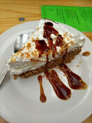 carrot cake!!! at Veganitessen in Sevilla