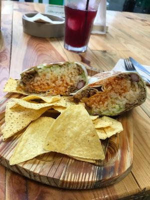 Burrito at Veganitessen in Sevilla