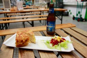Vegan Tortilla Platter with a non-Alcoholic beer. at Veganitessen in Sevilla