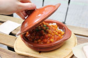 Chickpea curry  at Veganitessen in Sevilla
