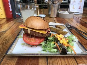 Gourmet burger  at Veganitessen in Sevilla